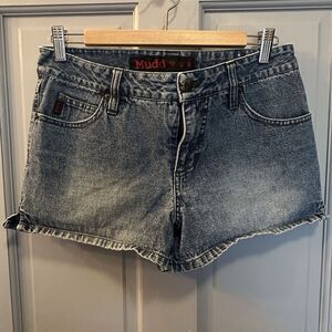Mudd Shorts Womens 9 Blue Denim Faded Cotton  Mid Rise Comfort Beach Biker